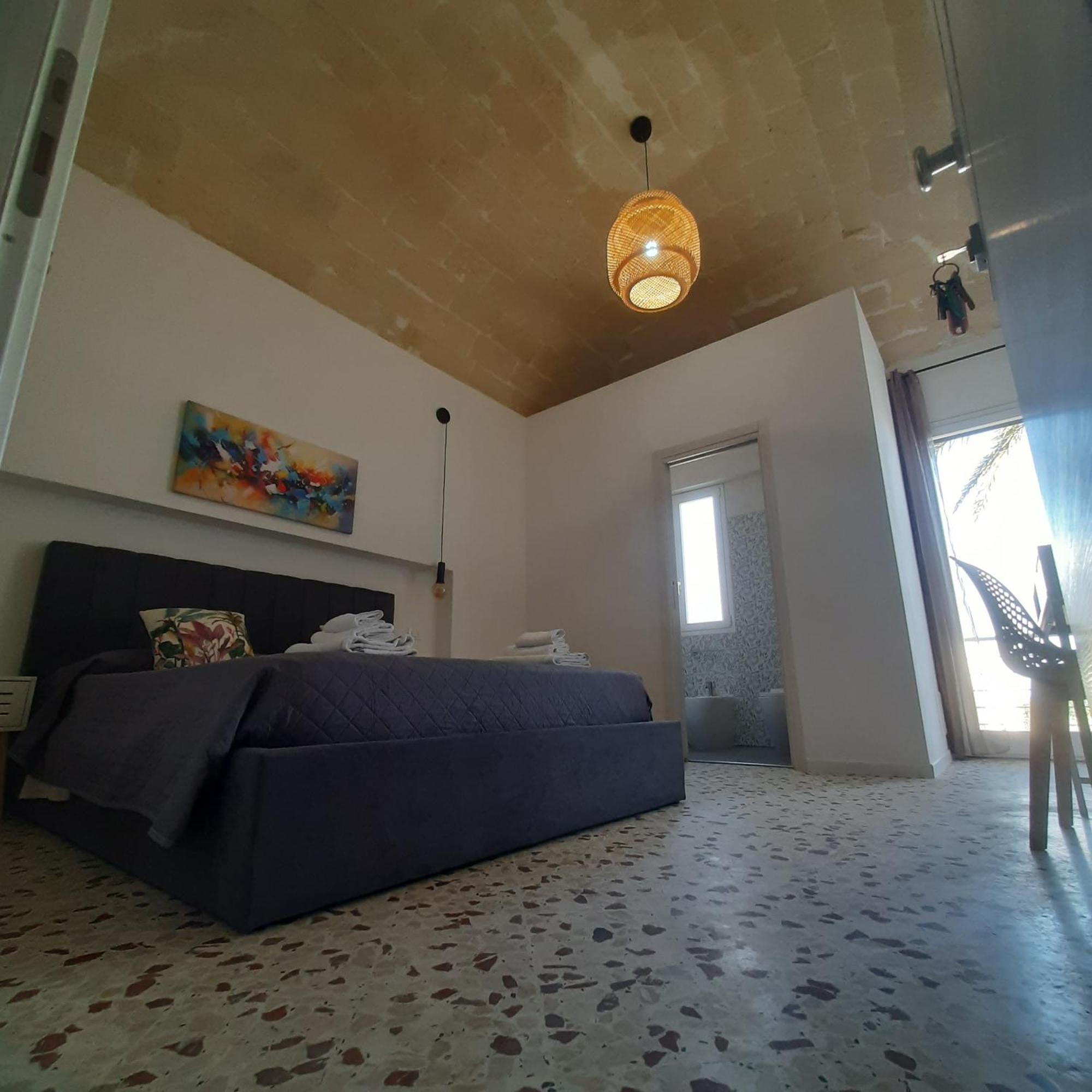 Ponente & Maestro Rooms Favignana Ngoại thất bức ảnh